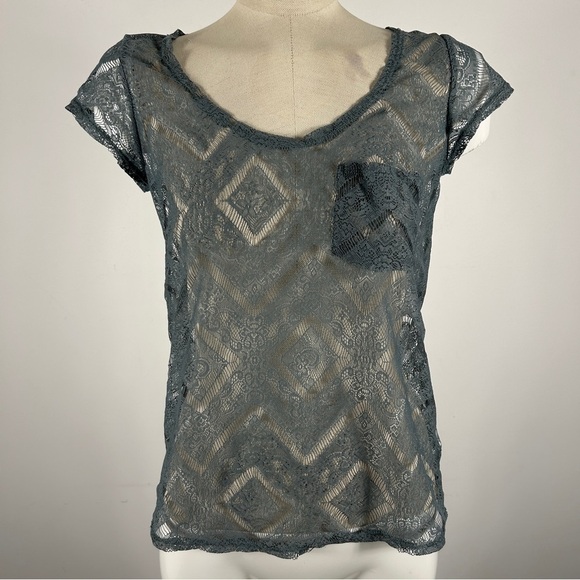UO kimchi blue lace  top XS - Picture 2 of 9